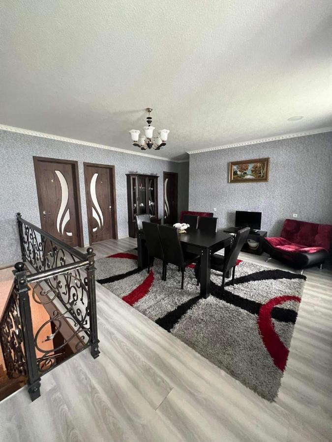 Crystal Kazbegi Hotel Ngoại thất bức ảnh