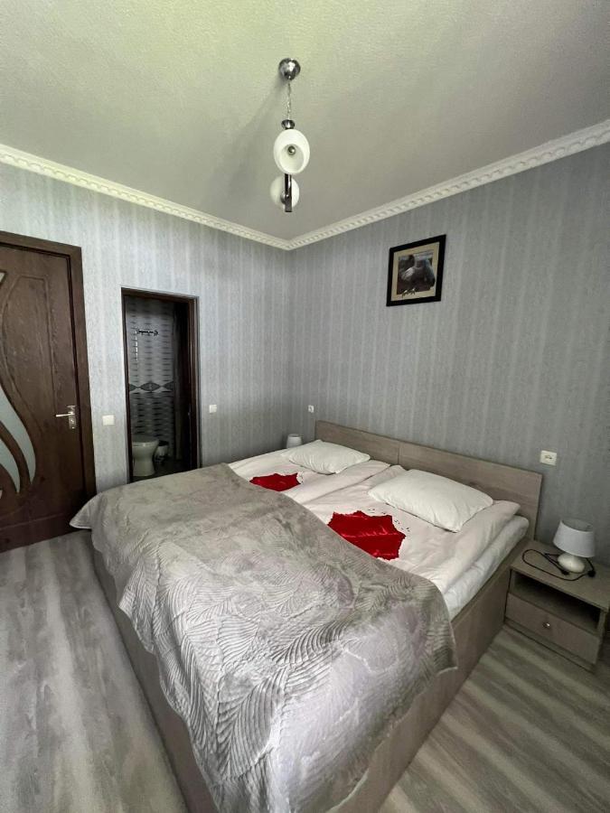 Crystal Kazbegi Hotel Ngoại thất bức ảnh