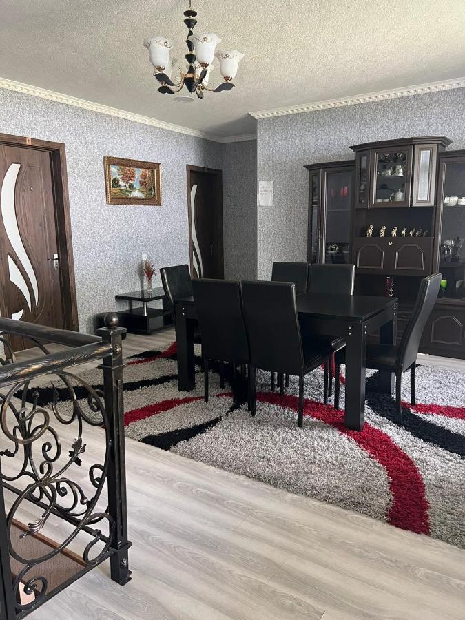 Crystal Kazbegi Hotel Ngoại thất bức ảnh